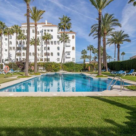 2261-Superb Apt On The Beach, On Duquesa Harbour Manilva Kültér fotó